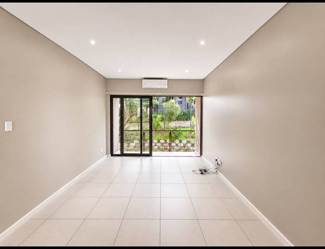 2 BEDROOM APARTMENT TO LET IN BALLITO CENTRAL